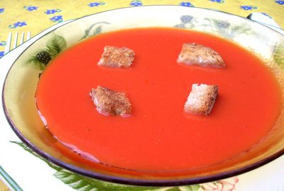 Gaspacho aux poivrons rouges et tomates